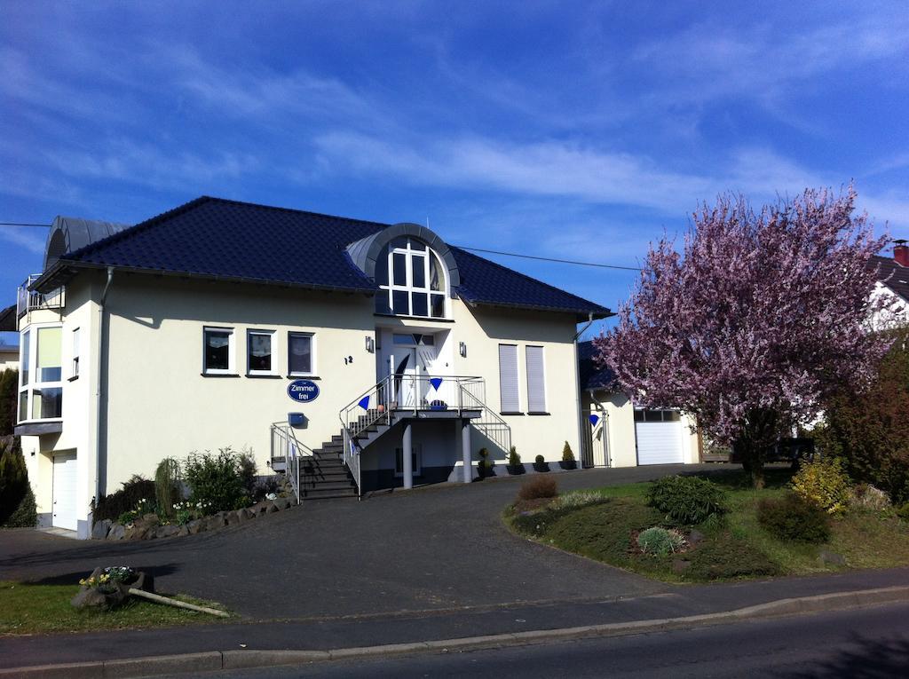 Eifelland-Ferien Kelberg Exterior foto